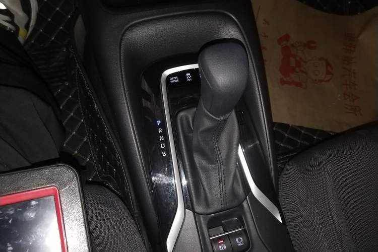 Used Toyota Levin 2021 Dual-Motor 1.8H E-CVT Leading Edition Gear Lever