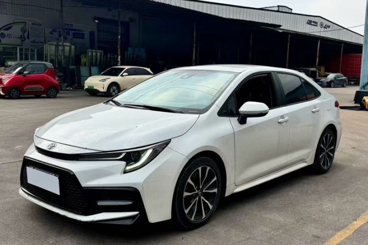 Used Toyota Levin 2021 185T CVT Sport Edition Guazi used car, China used car export, Used car for sale, Used Toyota cars, Cheapest cars for sale