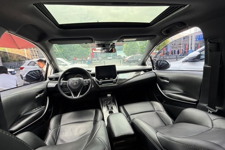 Used Toyota Levin 2021 Dual-Engine 1.8H E-CVT Luxury Edition Headliner