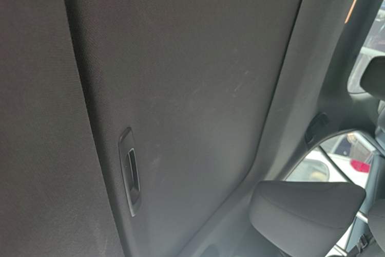 Used Toyota Levin 2021 185T CVT Luxury Edition Headliner