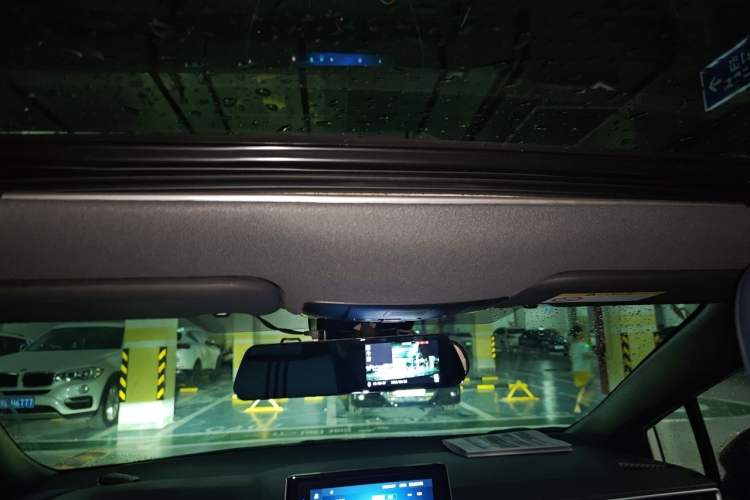 Used Toyota Levin 2021 185T CVT Luxury Edition Headliner