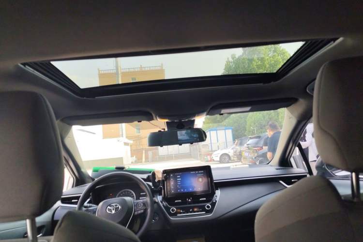 Used Toyota Levin 2021 185T CVT Luxury Edition Headliner