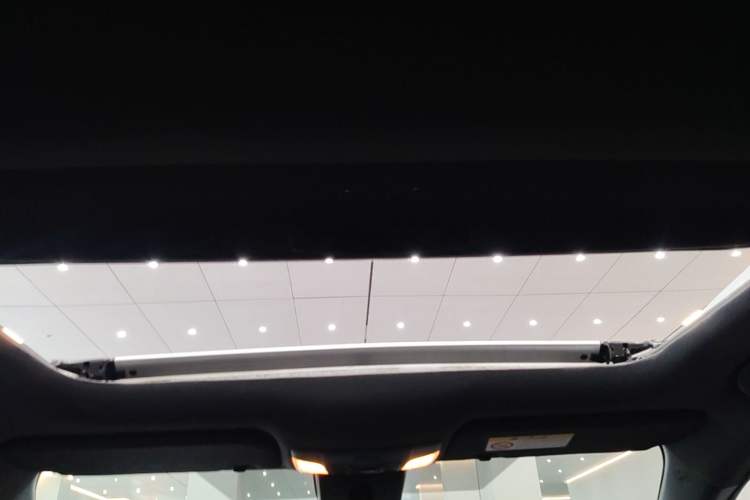 Used Toyota Levin 2021 Dual-Engine 1.8H E-CVT Luxury Edition Headliner