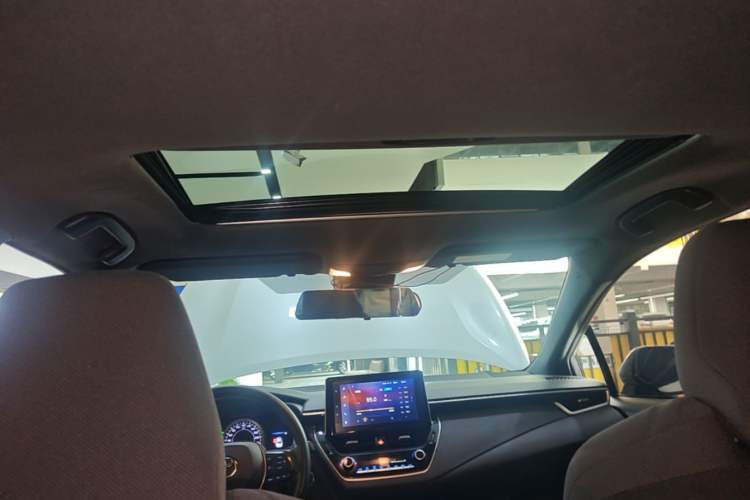 Used Toyota Levin 2021 185T CVT Luxury Edition Headliner
