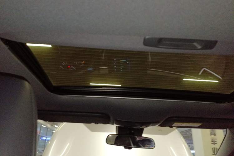 Used Toyota Levin 2021 185T CVT Luxury Edition Headliner