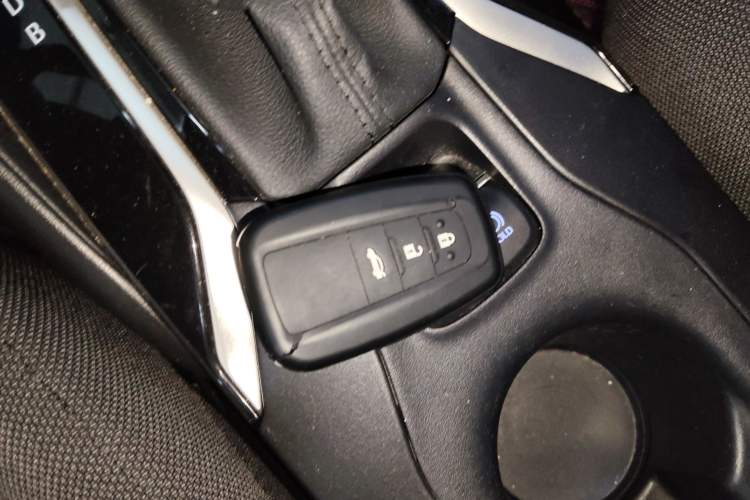 Used Toyota Levin 2021 Dual-Engine 1.8H E-CVT Luxury Edition Interior 1