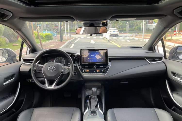 Used Toyota Levin 2021 185T CVT Luxury Edition Interior 1