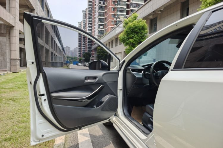 Used Toyota Levin 2021 185T CVT Luxury Edition Interior 1