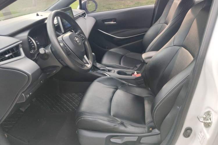 Used Toyota Levin 2021 Dual-Engine 1.8H E-CVT Luxury Edition Interior 1