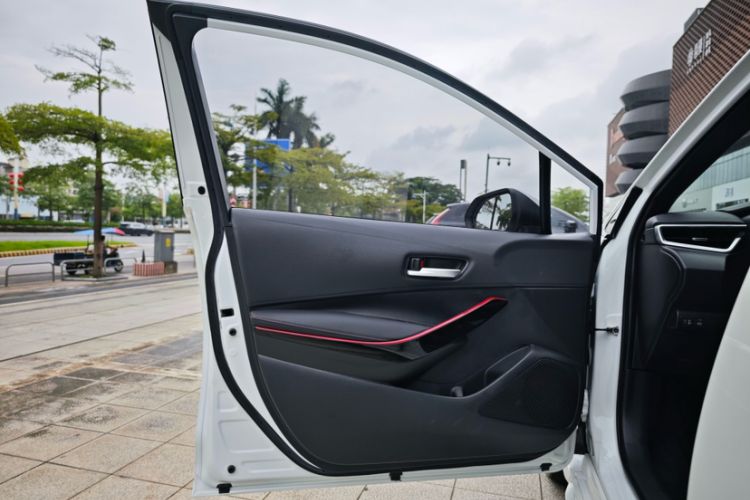 Used Toyota Levin 2021 185T CVT Sport Edition Interior 10