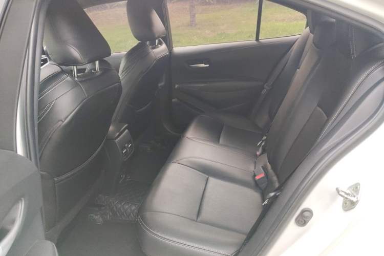 Used Toyota Levin 2021 Dual-Engine 1.8H E-CVT Luxury Edition Interior 2