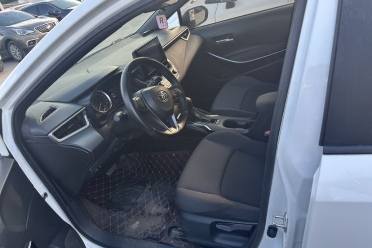 Used Toyota Levin 2021 Dual-Motor 1.8H E-CVT Leading Edition Interior 3