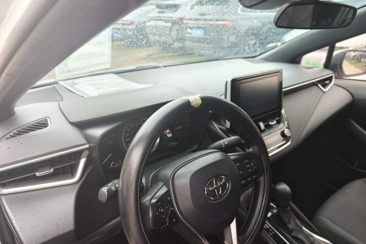 Used Toyota Levin 2021 185T CVT Luxury Edition Interior 3