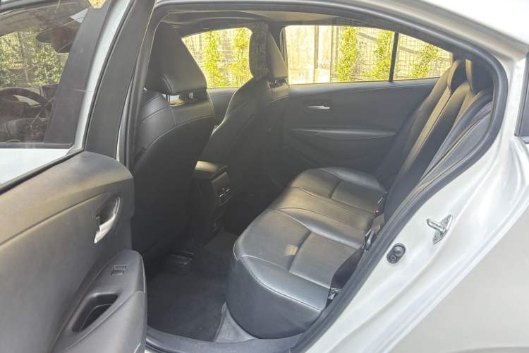 Used Toyota Levin 2021 185T CVT Luxury Edition Interior 3