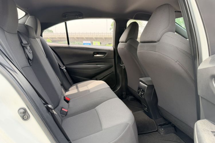 Used Toyota Levin 2021 TNGA 1.5L CVT Entry-Level Model Interior 3