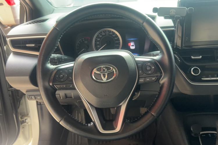 Used Toyota Levin 2021 185T CVT Luxury Edition Interior 3