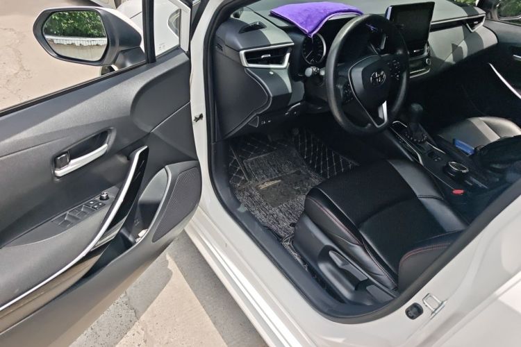 Used Toyota Levin 2021 Dual-Engine 1.8H E-CVT Luxury Edition Interior 3