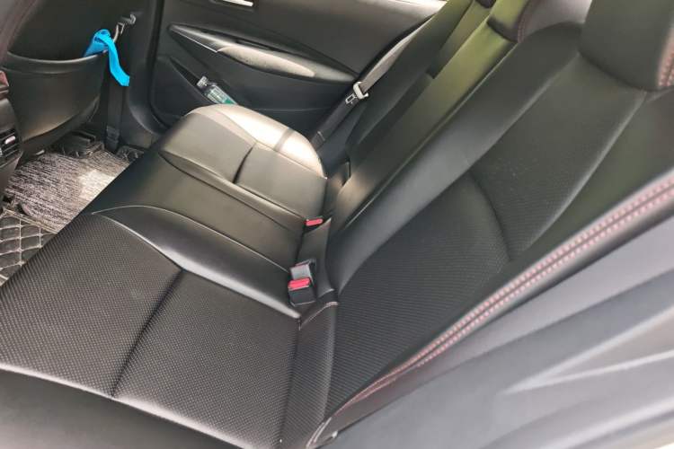 Used Toyota Levin 2021 Dual-Engine 1.8H E-CVT Luxury Edition Interior 4