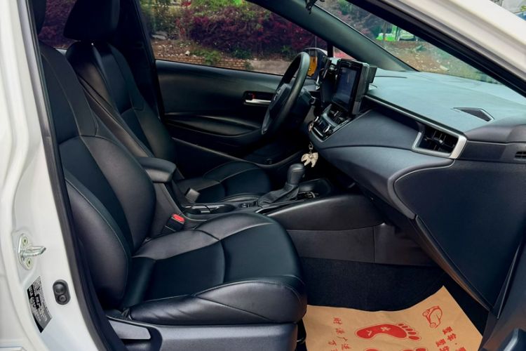 Used Toyota Levin 2021 185T CVT Entry-Level Version Interior 4