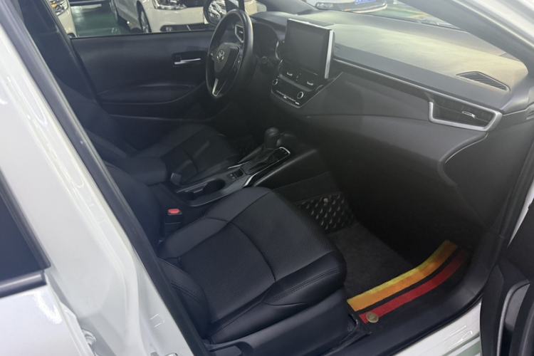 Used Toyota Levin 2021 185T CVT Luxury Edition Interior 5
