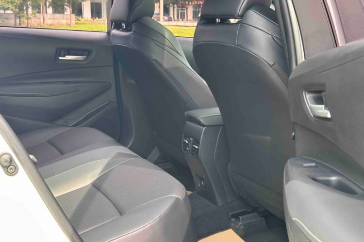 Used Toyota Levin 2021 185T CVT Luxury Edition Interior 6