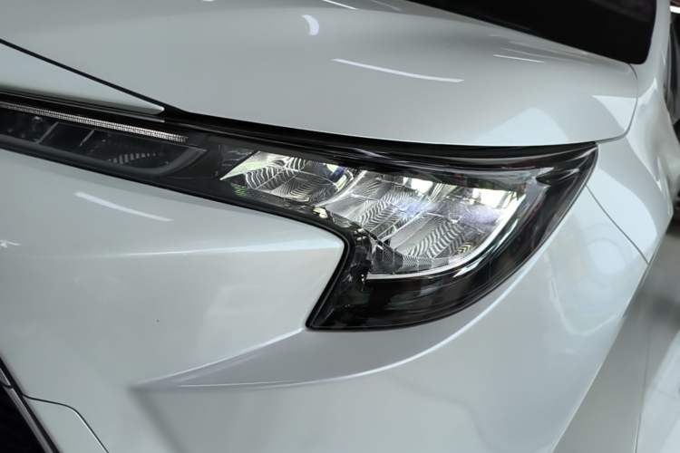 Used Toyota Levin 2021 185T CVT Luxury Edition Left Front Headlight