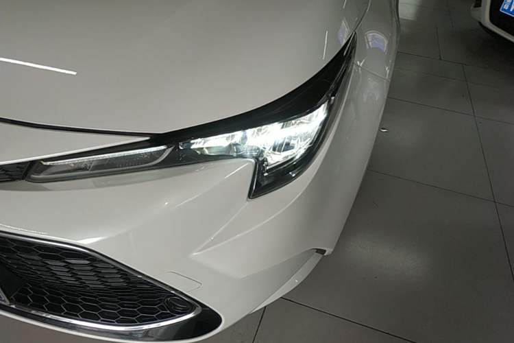 Used Toyota Levin 2021 185T CVT Luxury Edition Left Front Headlight