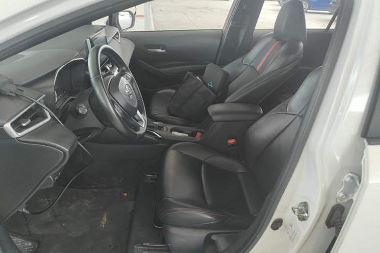 Used Toyota Levin 2021 185T CVT Luxury Edition Left Front Seat