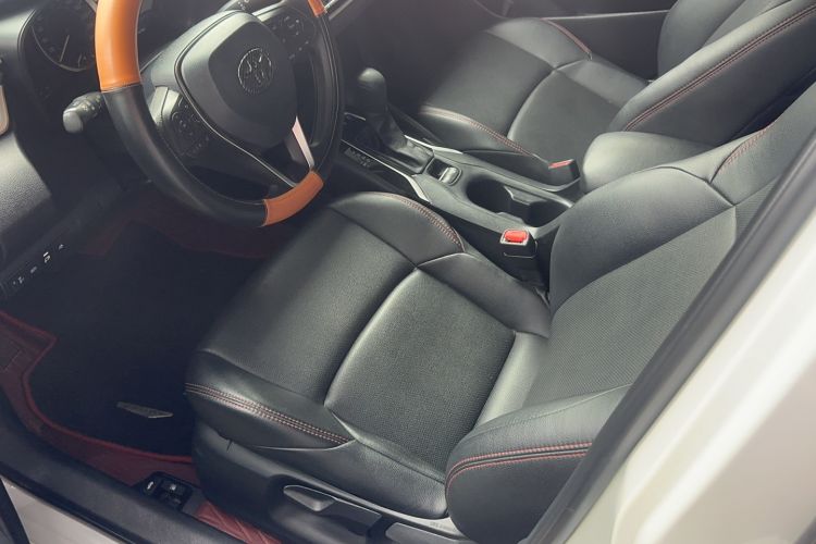 Used Toyota Levin 2021 185T CVT Luxury Edition Left Front Seat