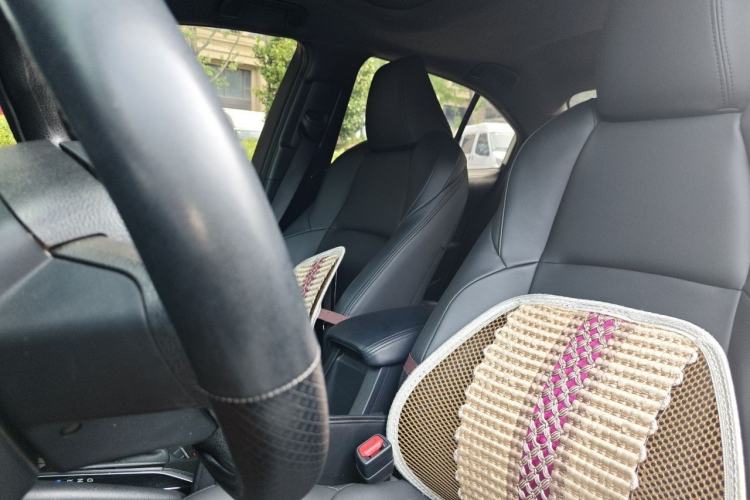 Used Toyota Levin 2021 185T CVT Luxury Edition Left Front Seat