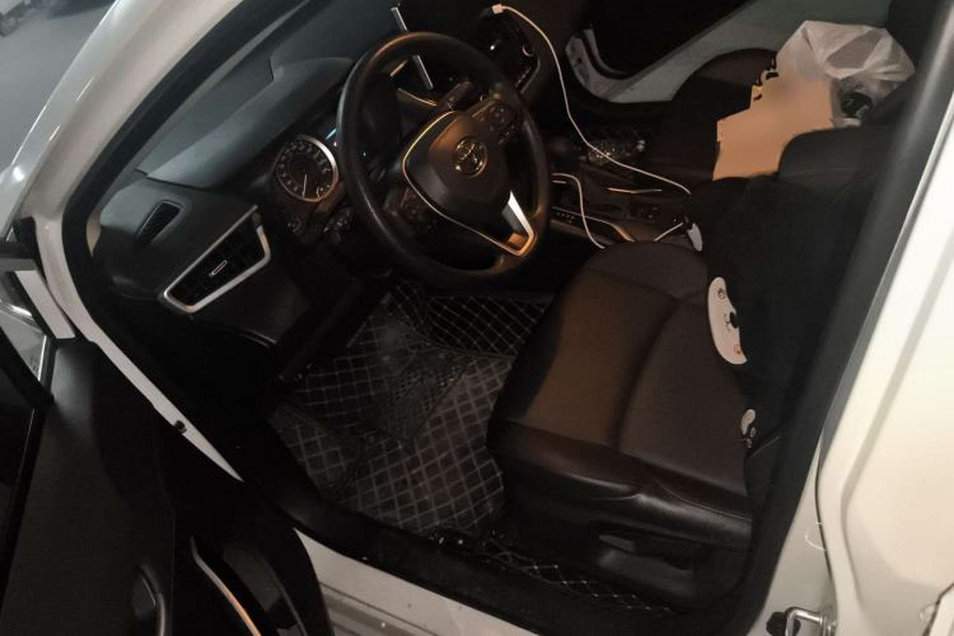 Used Toyota Levin 2021 2.0L Luxury Edition Left Front Seat
