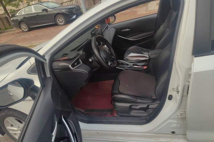 Used Toyota Levin 2021 Dual-Engine 1.8H E-CVT Luxury Edition Left Front Seat