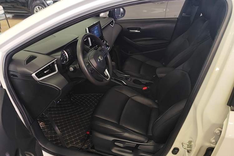 Used Toyota Levin 2021 185T CVT Luxury Edition Left Front Seat
