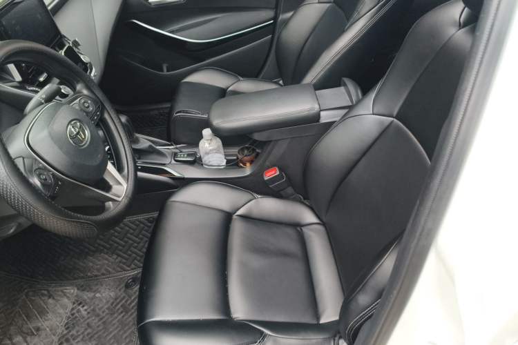 Used Toyota Levin 2021 Dual-Engine 1.8H E-CVT Luxury Edition Left Front Seat