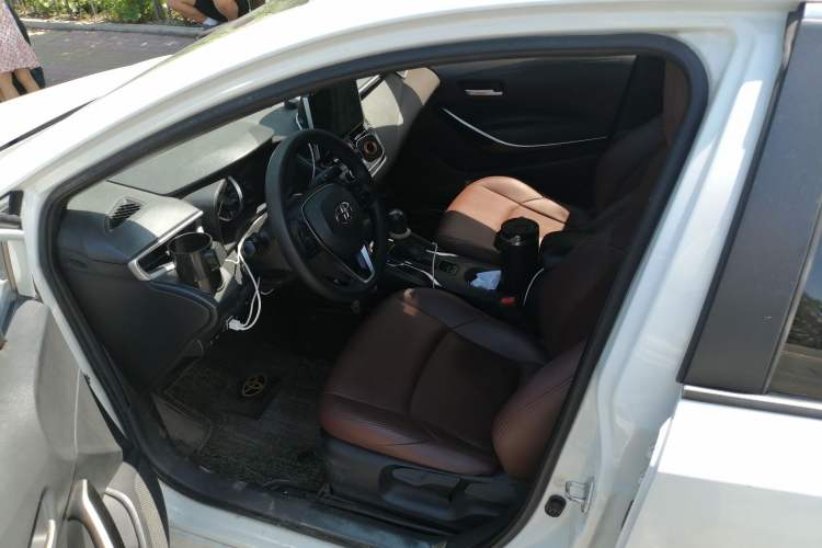 Used Toyota Levin 2021 Dual-Engine 1.8H E-CVT Luxury Edition Left Front Seat