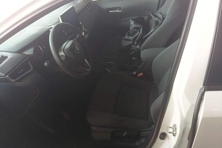 Used Toyota Levin 2021 185T CVT Luxury Edition Left Front Seat