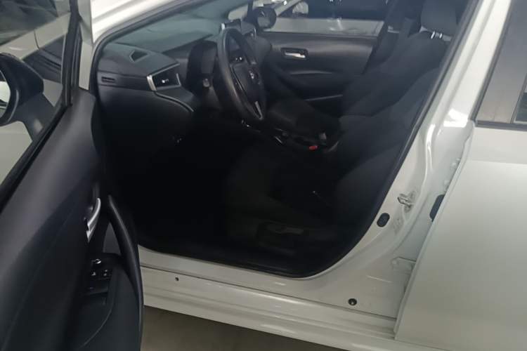 Used Toyota Levin 2021 185T CVT Luxury Edition Left Front Seat