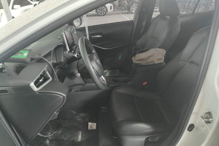 Used Toyota Levin 2021 Dual-Engine 1.8H E-CVT Luxury Edition Left Front Seat