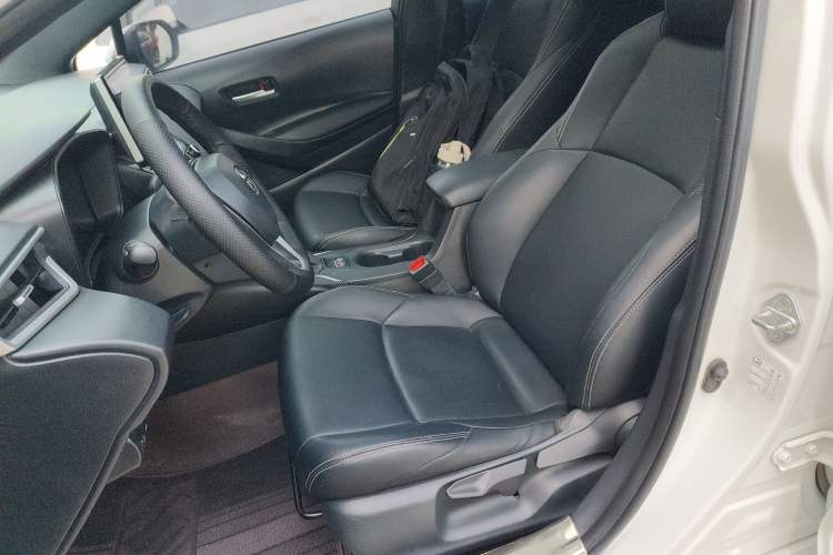 Used Toyota Levin 2021 185T CVT Luxury Edition Left Front Seat