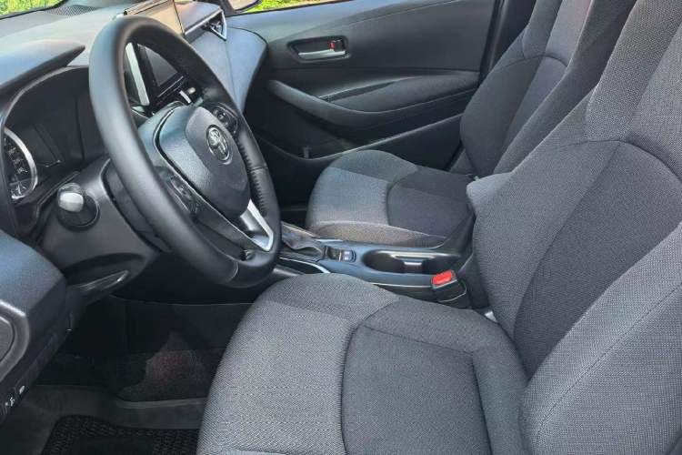 Used Toyota Levin 2021 185T CVT Luxury Edition Left Front Seat
