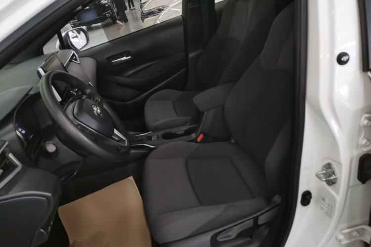 Used Toyota Levin 2021 185T CVT Luxury Edition Left Front Seat