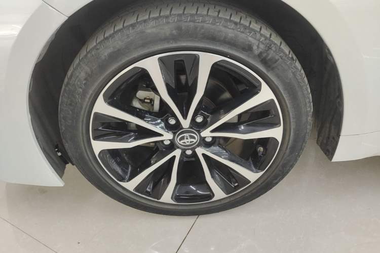 Used Toyota Levin 2021 185T CVT Sport Edition Left Front Wheel Hub