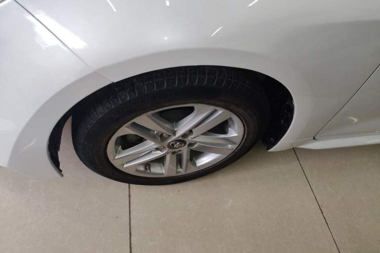 Used Toyota Levin 2021 185T CVT Luxury Edition Left Front Wheel Hub