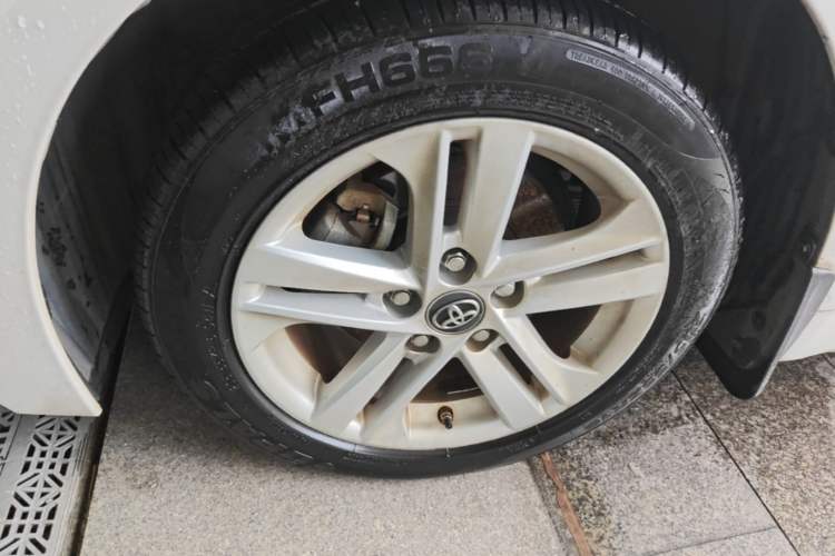 Used Toyota Levin 2021 Dual-Engine 1.8H E-CVT Luxury Edition Left Front Wheel Hub