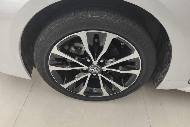 Used Toyota Levin 2021 185T CVT Sport Edition Left Front Wheel Hub