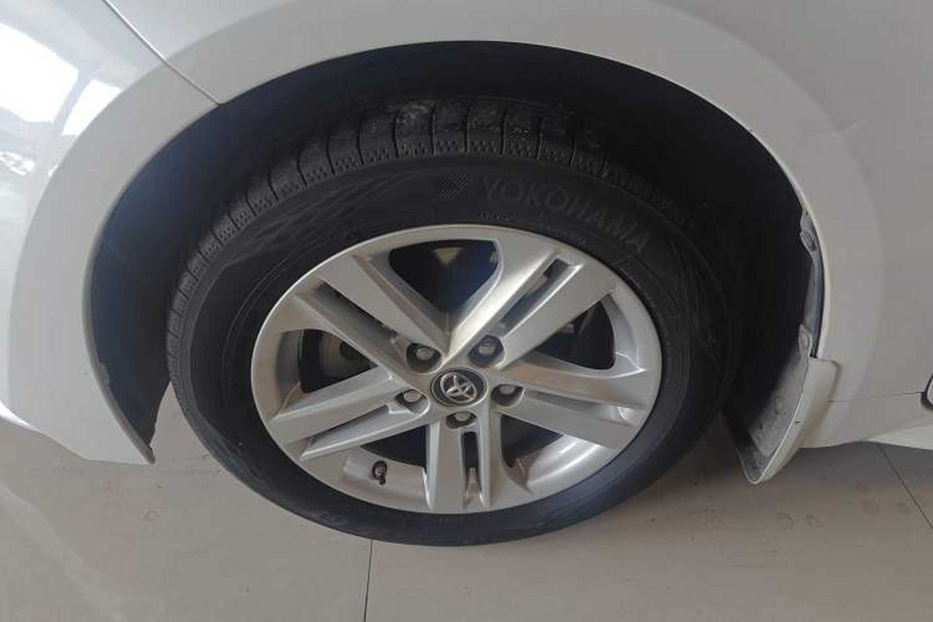 Used Toyota Levin 2021 185T CVT Luxury Edition Left Front Wheel Hub