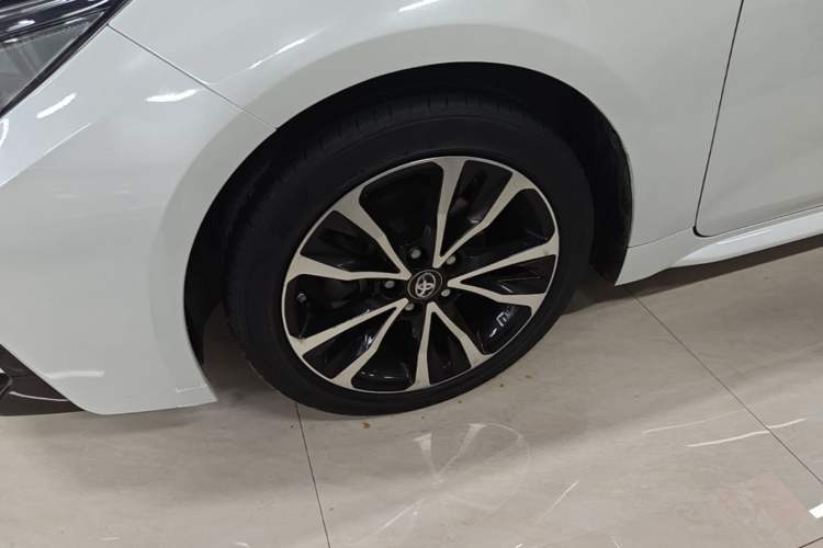 Used Toyota Levin 2021 185T CVT Sport Edition Left Front Wheel Hub