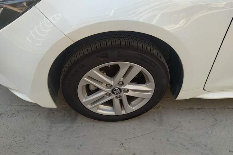 Used Toyota Levin 2021 185T CVT Entry-Level Version Left Front Wheel Hub