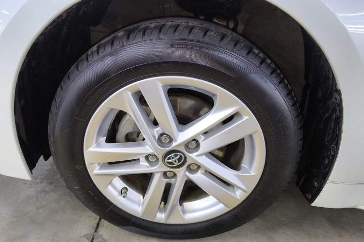 Used Toyota Levin 2021 185T CVT Entry-Level Version Left Front Wheel Hub