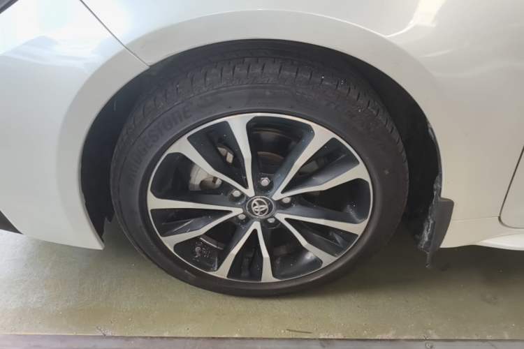 Used Toyota Levin 2021 185T CVT Sport Edition Left Front Wheel Hub